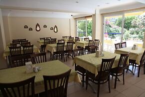Alin Hotel