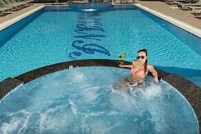 Lavinia Apart Hotel
