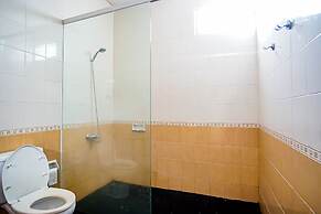 DD Living - Hostel