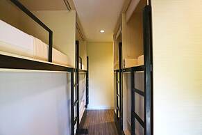DD Living - Hostel