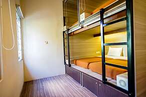 DD Living - Hostel