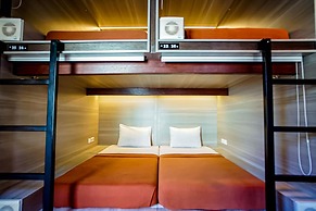 DD Living - Hostel