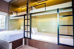 DD Living - Hostel