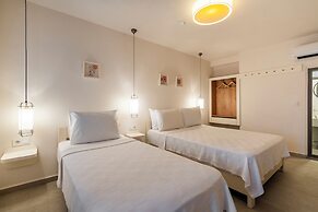 Daphnis Hotel