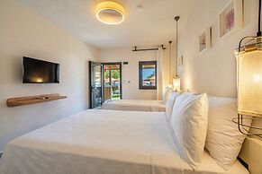 Daphnis Hotel