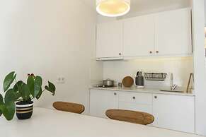 Daphnis Hotel