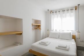 Daphnis Hotel