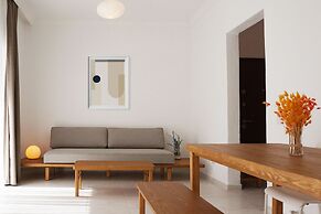 Daphnis Hotel