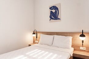 Daphnis Hotel
