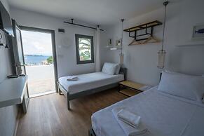Daphnis Hotel