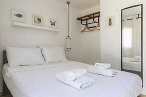 Daphnis Hotel
