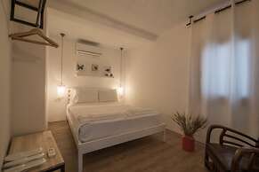 Daphnis Hotel