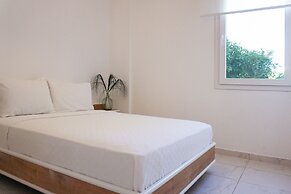 Daphnis Hotel