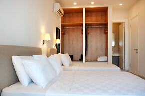 Daphnis Hotel