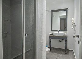 Kefi Beach and Suites
