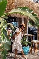 Kefi Beach and Suites
