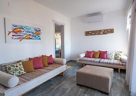 Kefi Beach and Suites