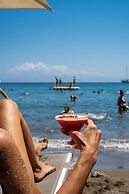 Kefi Beach and Suites