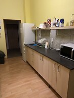 Easy Housing Hostel