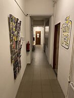 Easy Housing Hostel