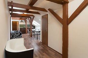 Easy Housing Hostel