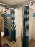 Easy Housing Hostel
