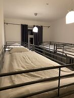 Easy Housing Hostel