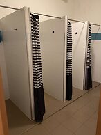 Easy Housing Hostel