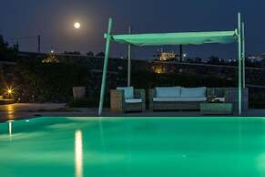 Blackrock Villa