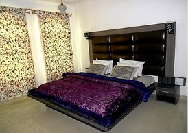 TIH Hotel Ash Vale