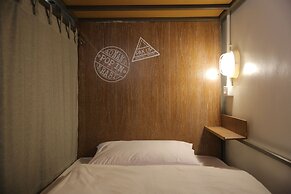 Pop-In Hostel Aonang