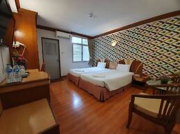 Sakol Hotel
