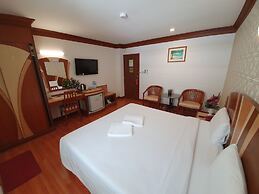 Sakol Hotel