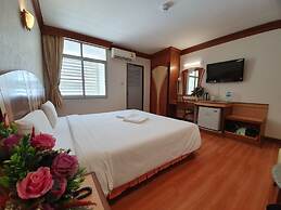 Sakol Hotel