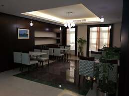 Golden Tulip Headington Ruwi