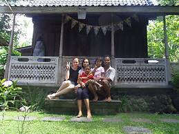 D'tegale Homestay