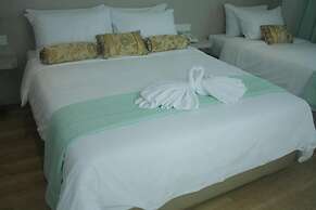 New Glow Hotel Miri