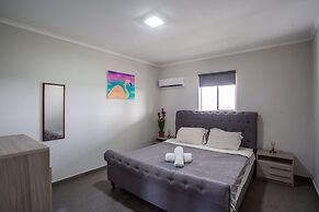 Curadise Living