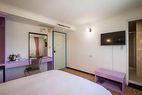 Apple Hotel