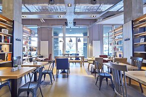 Campanile PRIME - Paris Saclay