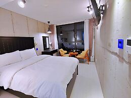 CNB HOTEL (COZYANDBOUTIQUE)