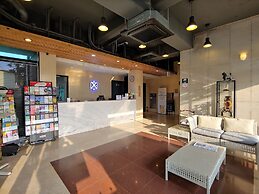 CNB HOTEL (COZYANDBOUTIQUE)