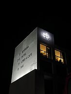 CNB HOTEL (COZYANDBOUTIQUE)