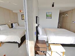 CNB HOTEL (COZYANDBOUTIQUE)