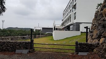 CNB HOTEL (COZYANDBOUTIQUE)