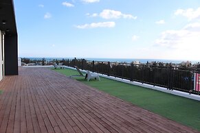 CNB HOTEL (COZYANDBOUTIQUE)