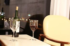 CNB HOTEL (COZYANDBOUTIQUE)