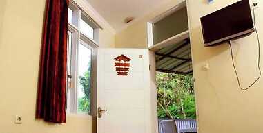 Bantal Guling Villa Bandung