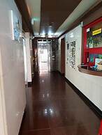 Plus Motel