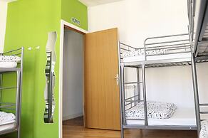 LeonHostel